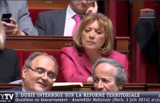 Jeanine Dubié, députée PRG des Hautes-Pyrénées, lors des questions au Gouvernement, à l'Assemblée Nationale.