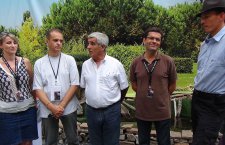 Entouré des équipes d'Equestria, le maire de Tarbes a annoncé que la Nuit des Créations affichait complet jusqu'à la fin du festival ! (Pyrénéesinfo Tarbes, Eric BENTAHAR).