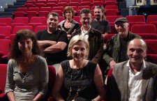 Autour de Céline Roulet et Stéphane Rigot, une petite sélection des troupes amateurs des Hautes-Pyrénées présentent au Pari à Tarbes cette semaine, à l'occasion de Pari Passion (Pyrénéesinfo Tarbes, Eric BENTAHAR).