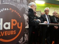 Premiers signataires du nouveau label HaPy Saveurs mis en place par le Conseil Départemental, les bouchers des Hautes-Pyrénées et les chambres consulaires participeront à la promotion des produits locaux (Pyrénéesinfo Tarbes, Eric BENTAHAR).